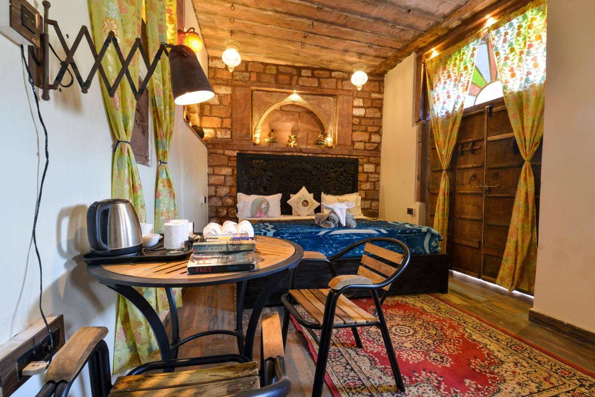 Castle View Haveli Hotel